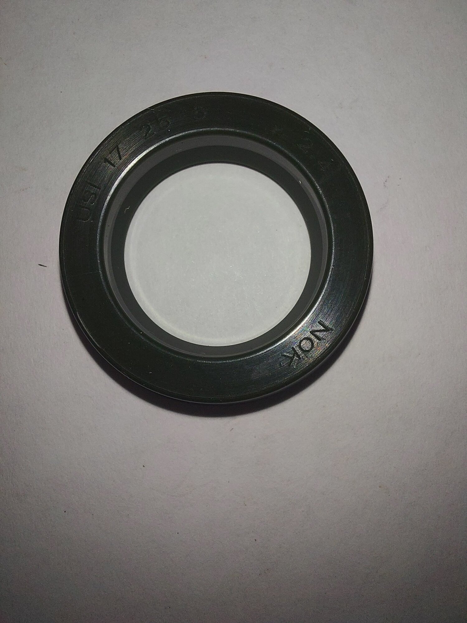 Манжет фторопласт 17*25*5 FU2466S NOK