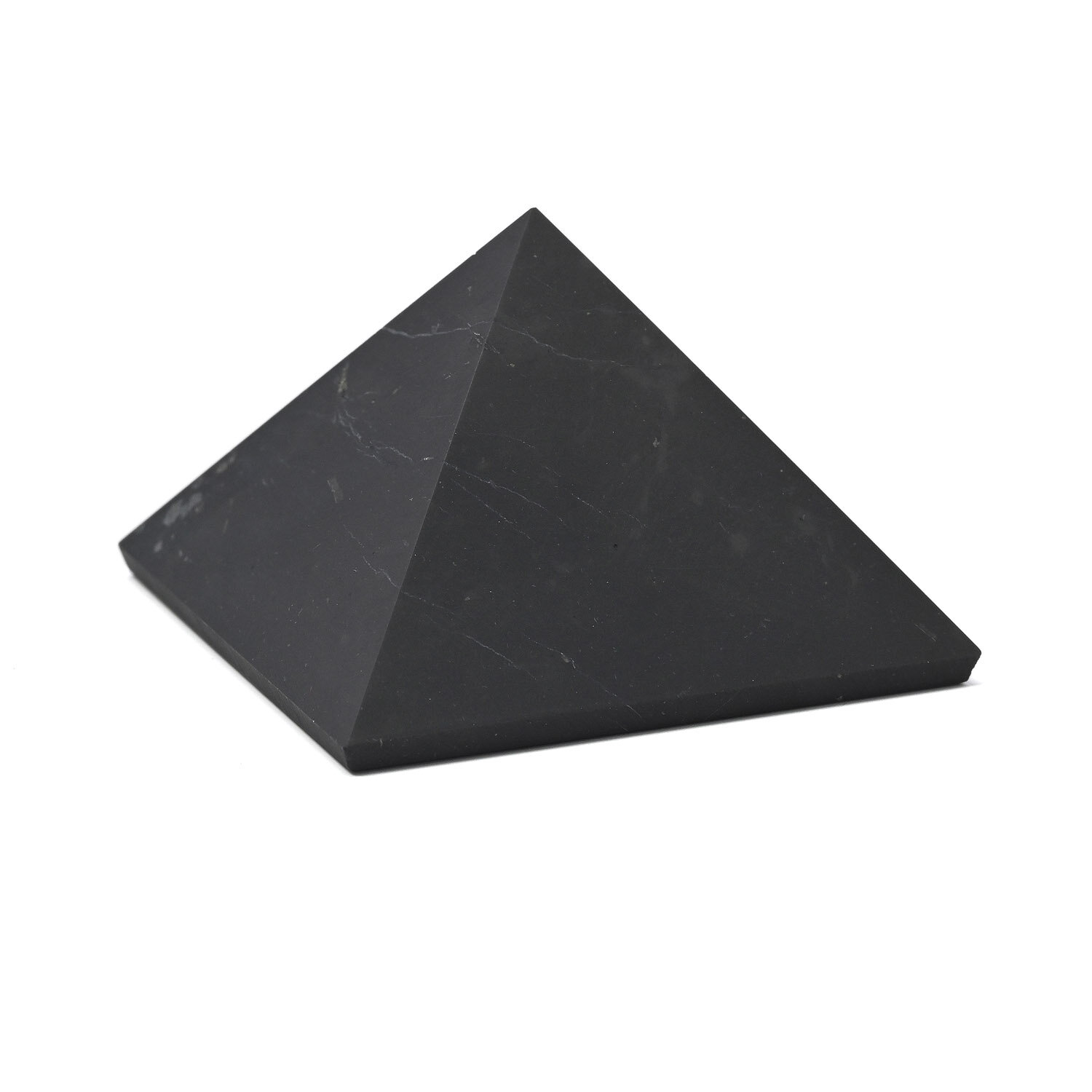 Пирамида из шунгита неполированная, размер основания 40-45мм. .