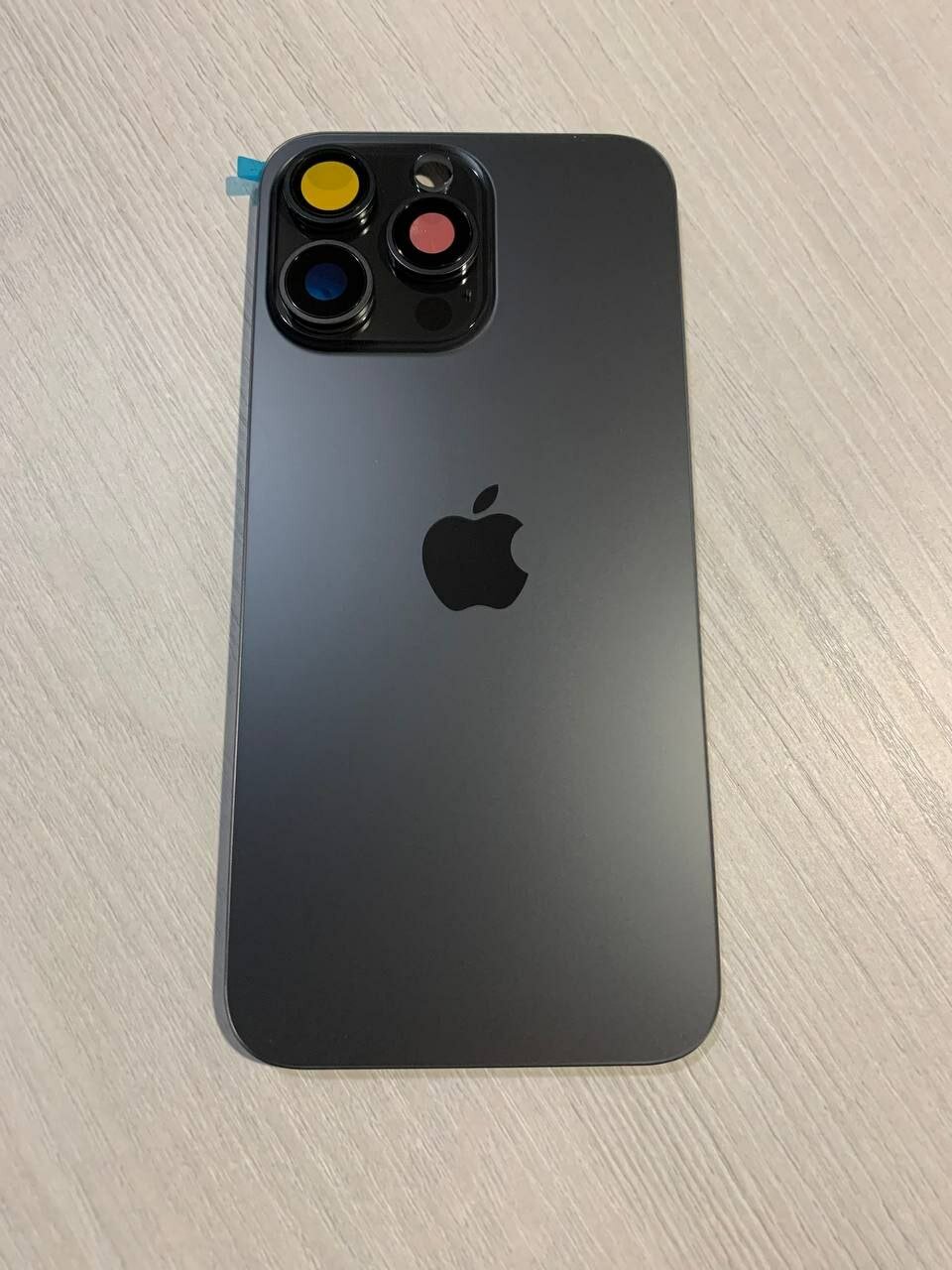 IPhone 15 Pro Max задняя крышка в сборе с окошками камеры (Black Titanium) черный титан