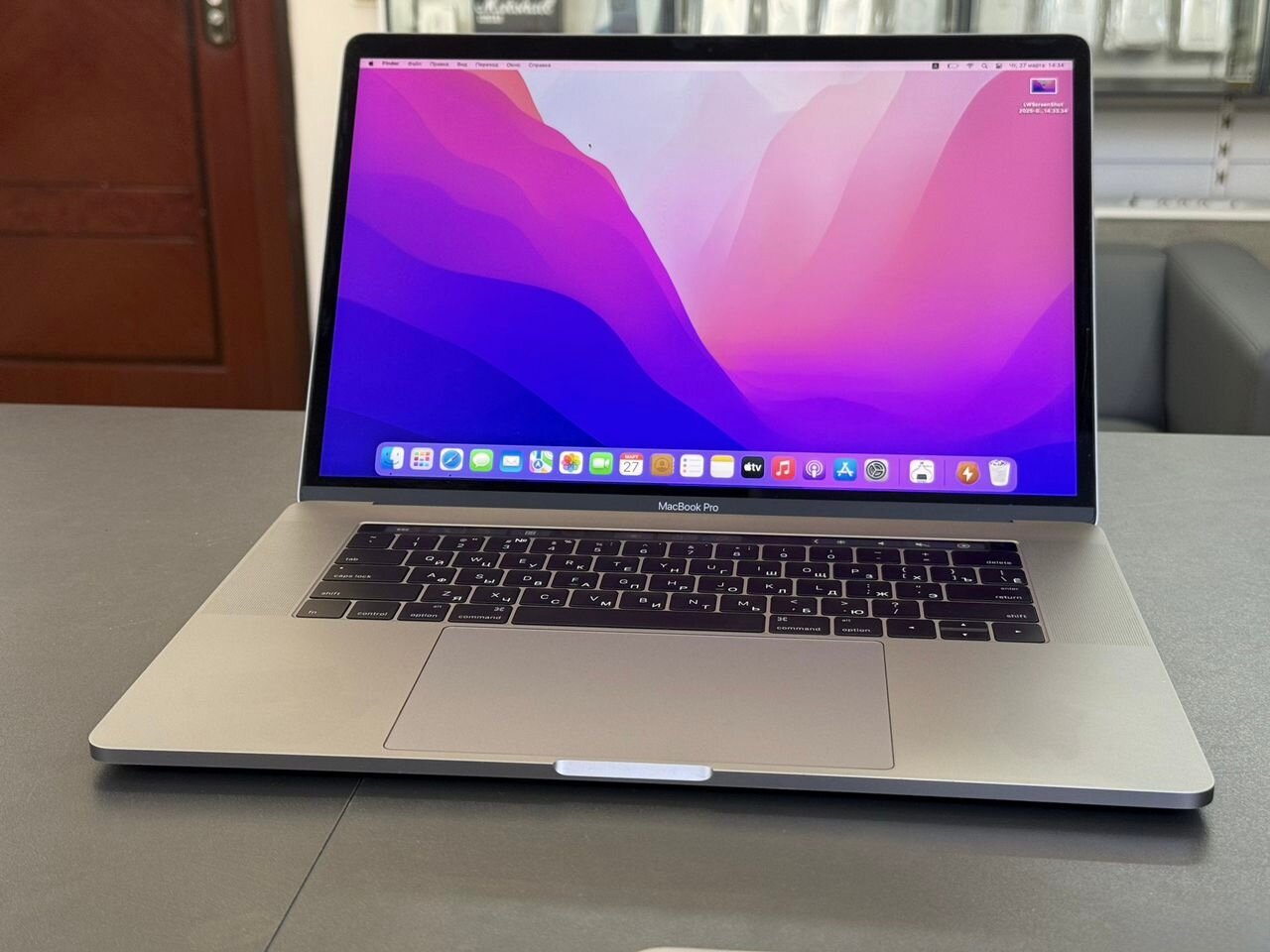 Apple Macbook Pro 15 Retina 2016 intel i7 2.7Ghz / 16gb озу/ 512gb ssd / Radeon Pro 455