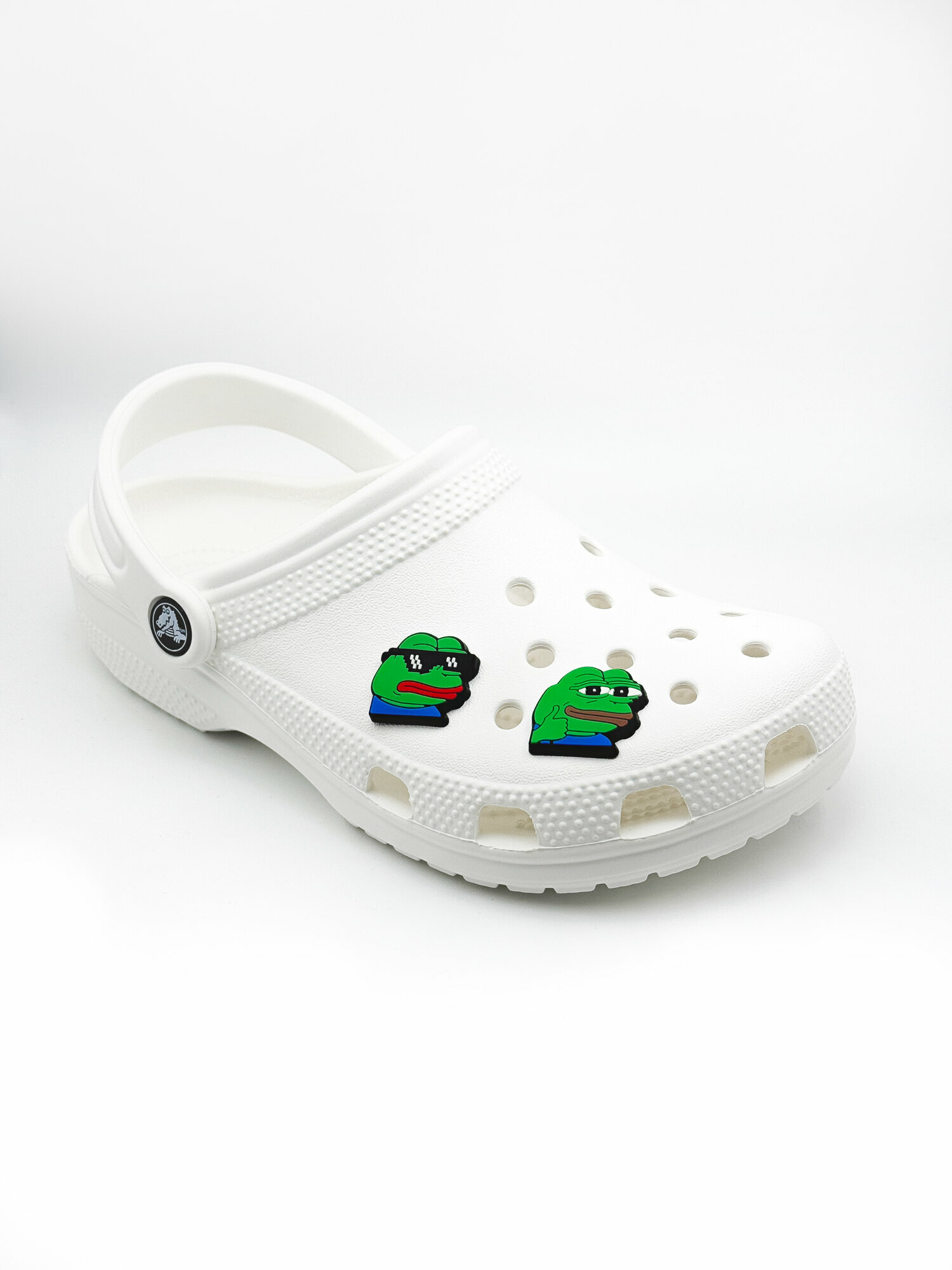 Украшения для обуви джибики("Мемы", "Пепе"), Джибитсы(2 штуки) — фото 1