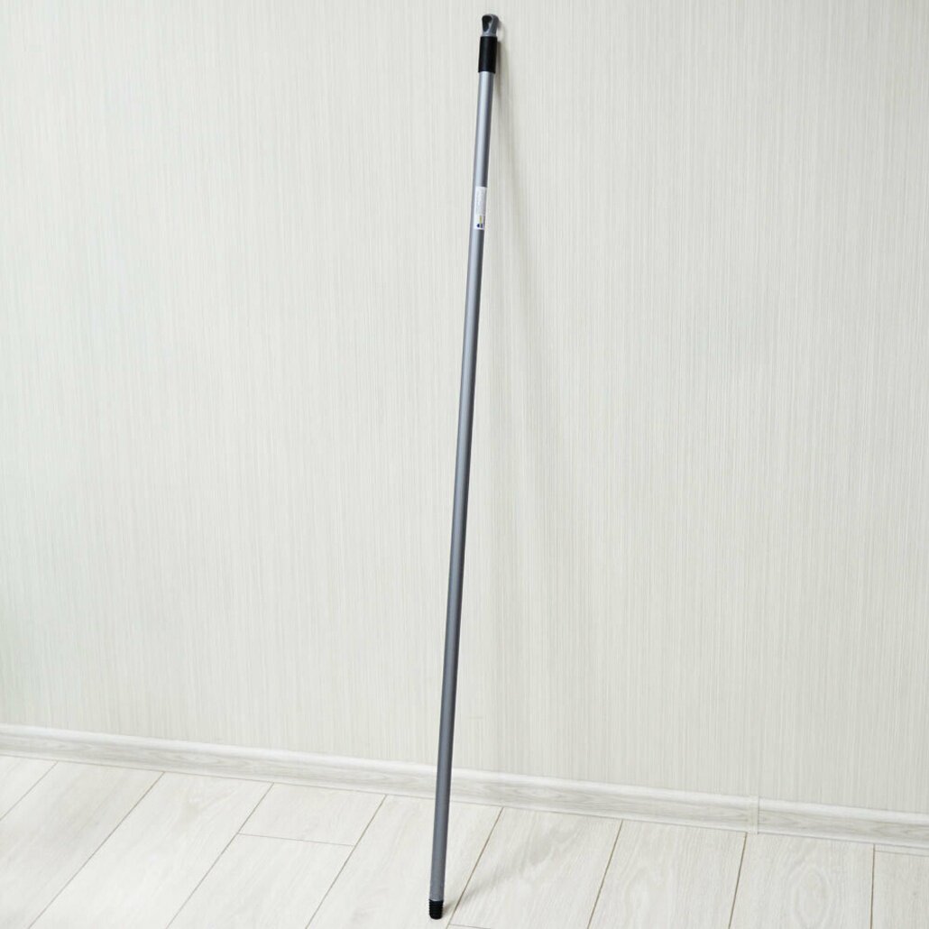 Черенок для щёток 130 см пластик серебристый кольцо для подвеса на крючок