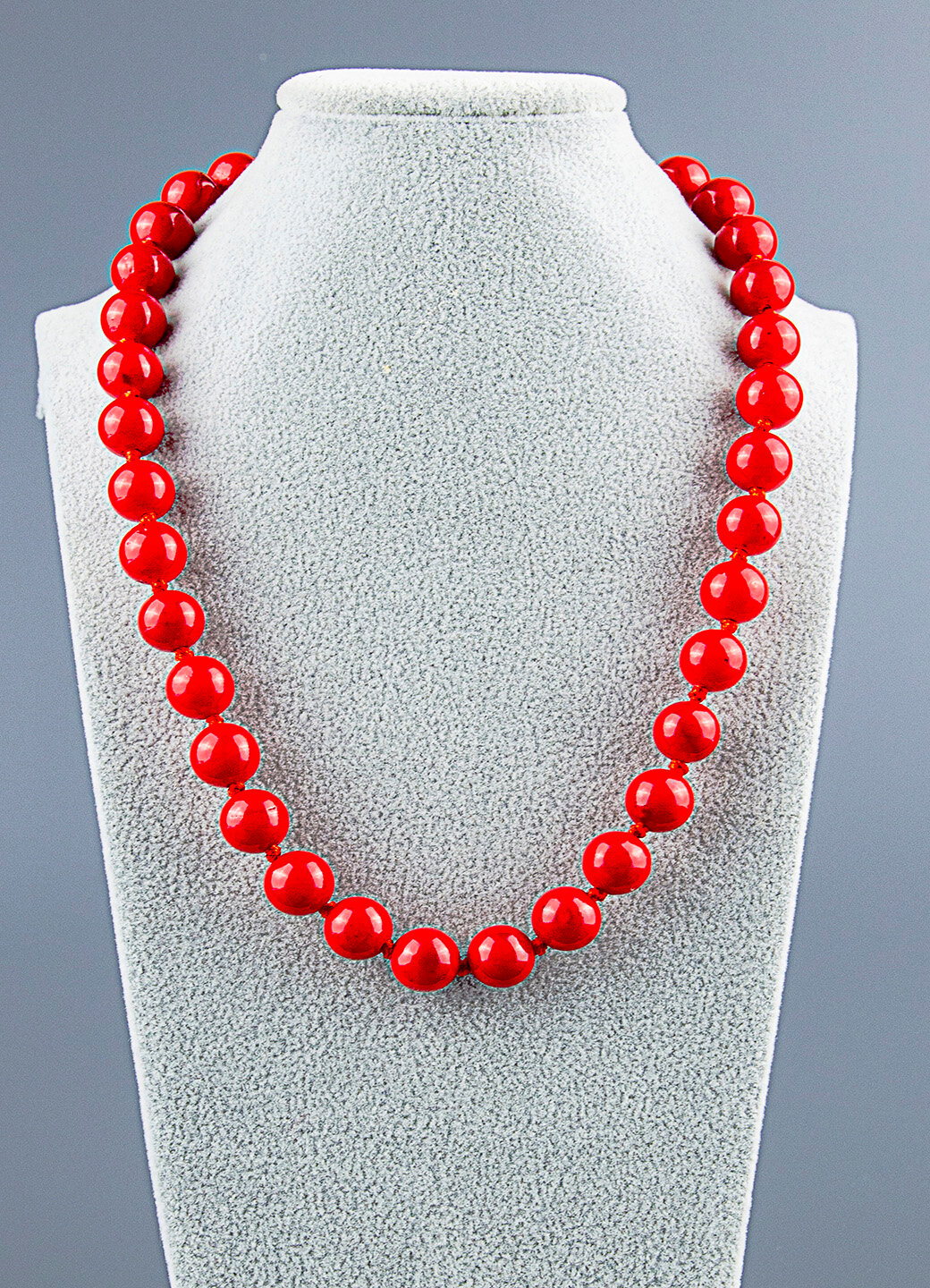 Бусы, коралл