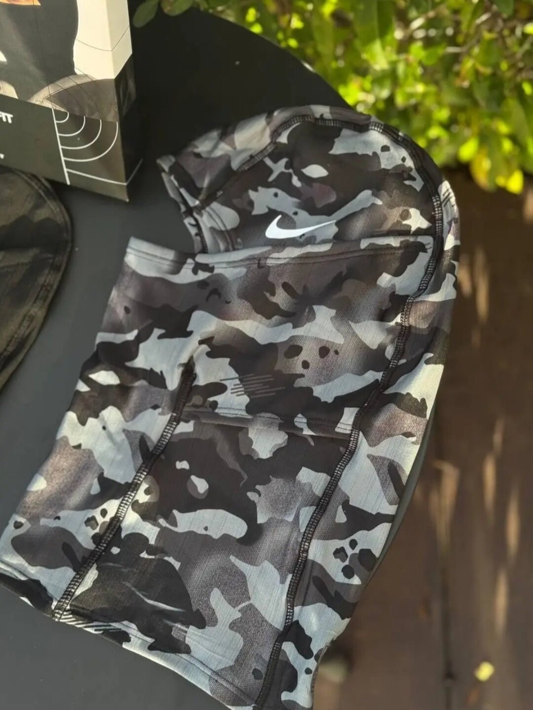 Бандана NIKE nike для взрослых и детей, размер onesize, серый — фото 1