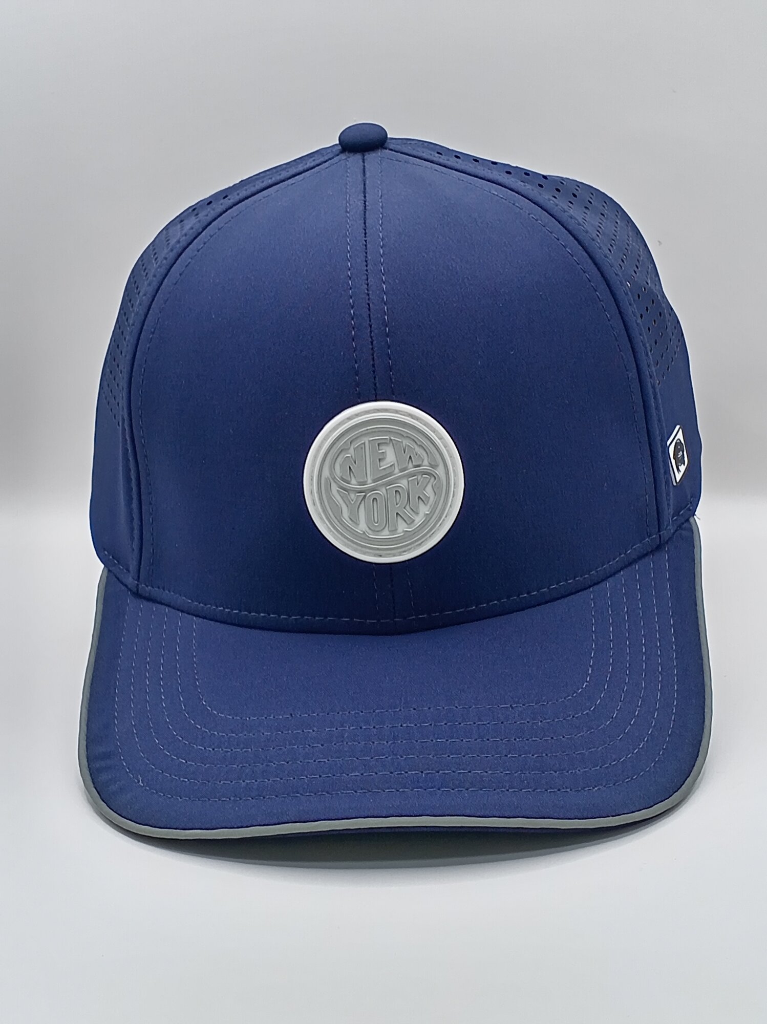 Кепка  BLUE для мужчин