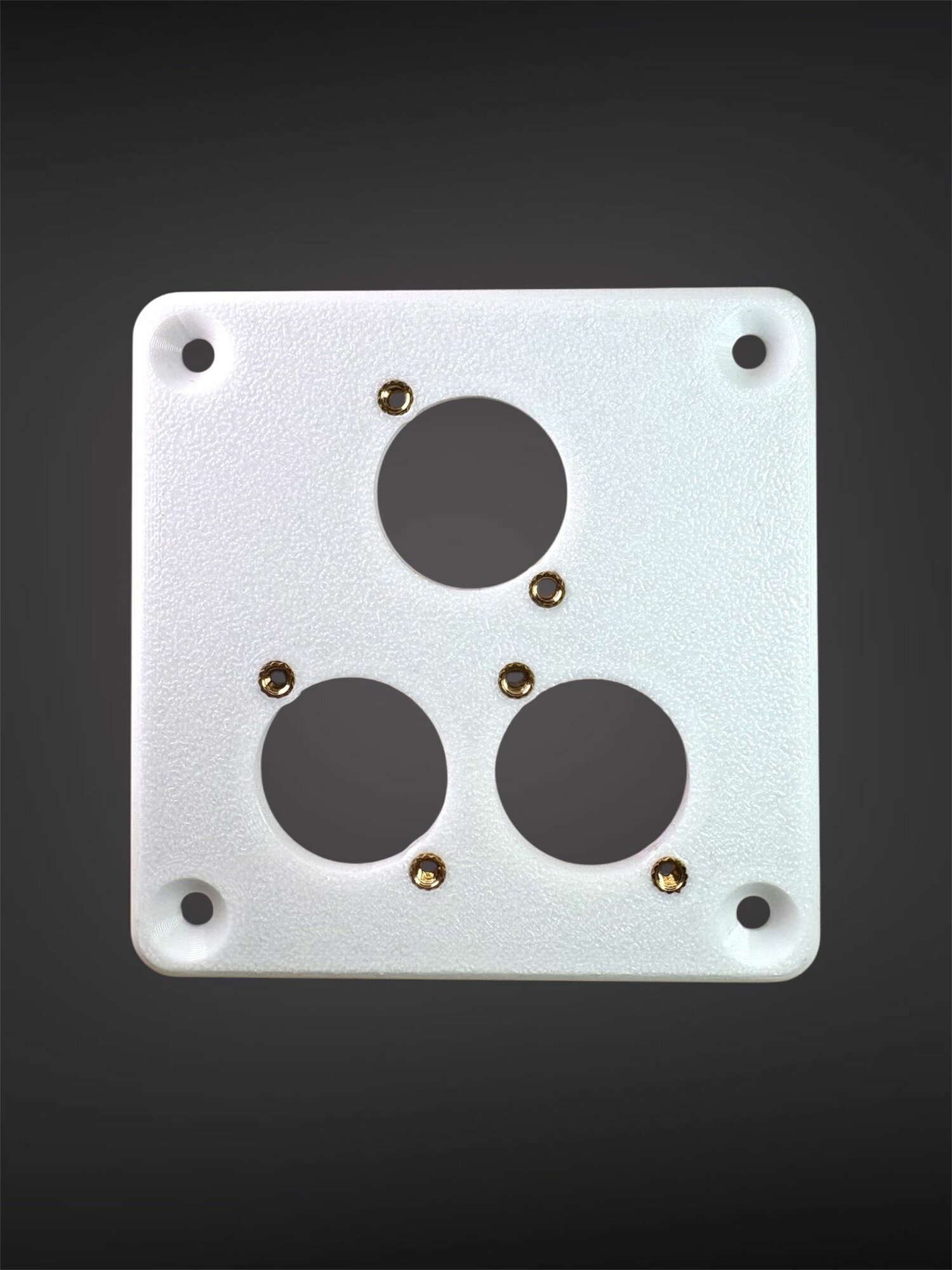 Настенная панель для 3 разъемов типа XLR, RJ45, Speacon, Powercon