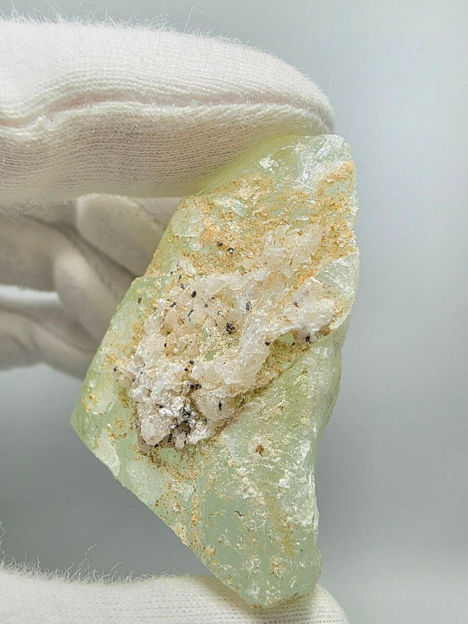 Датолит 56 мм, 111 г. — фото 1