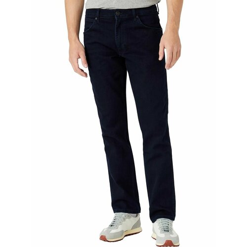 фото Джинсы классические wrangler men greensboro jeans, размер 32/32, черный