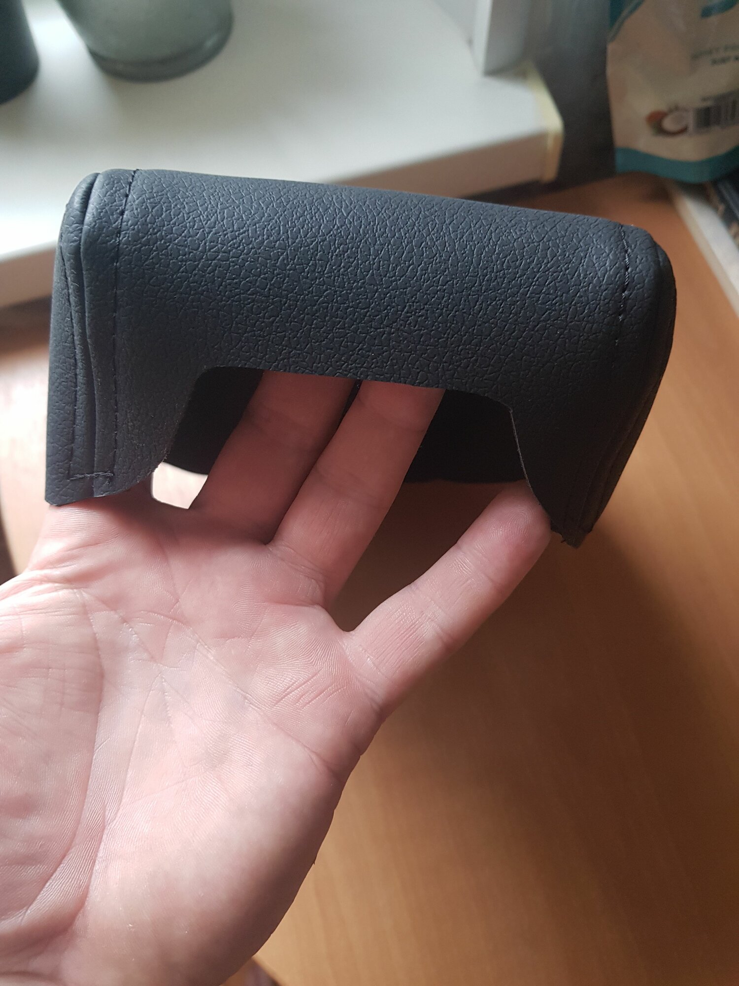 Чехол на подлокотник Sckoda Yeti — фото 1