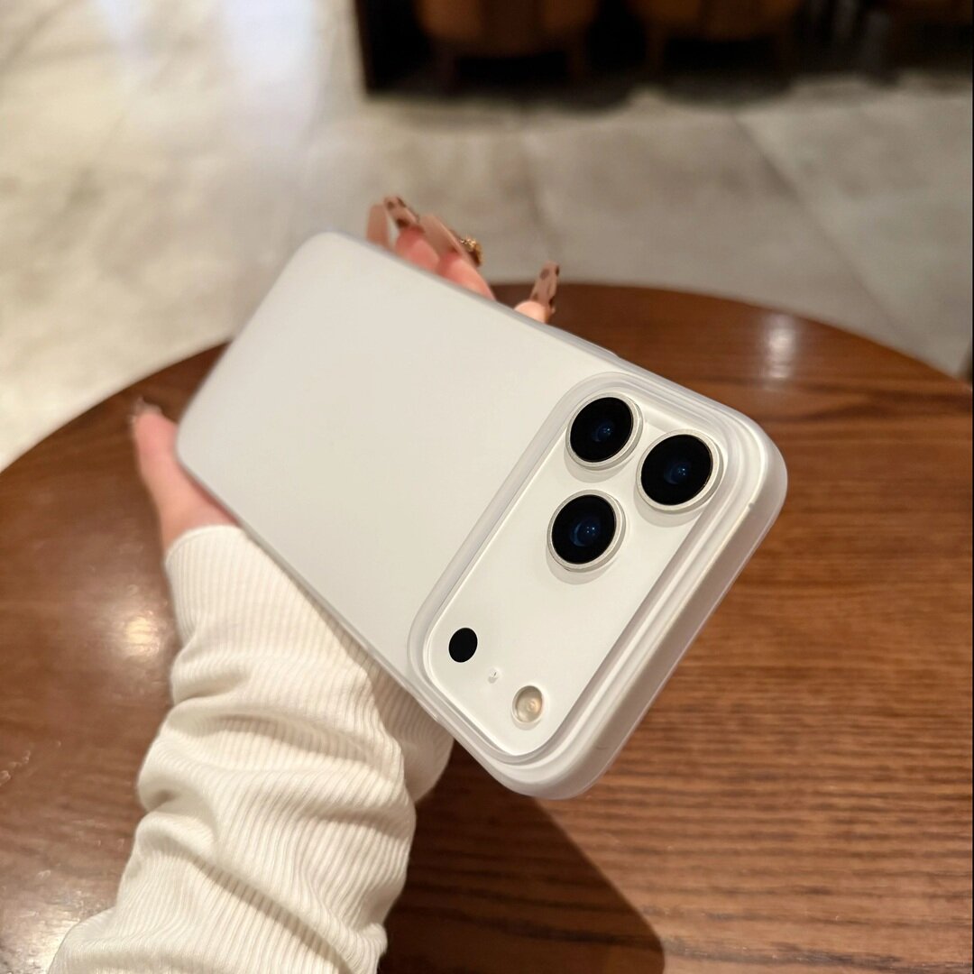 Чехол прозрачный, для iPhone 17 Pro Max, матовый, противоударный — фото 1