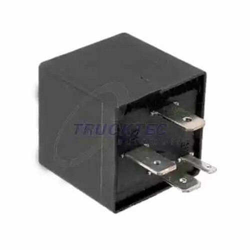 Реле бензонасоса audi a-3, seat, skoda, vw 1.0-2.8 Trucktec 0742053
