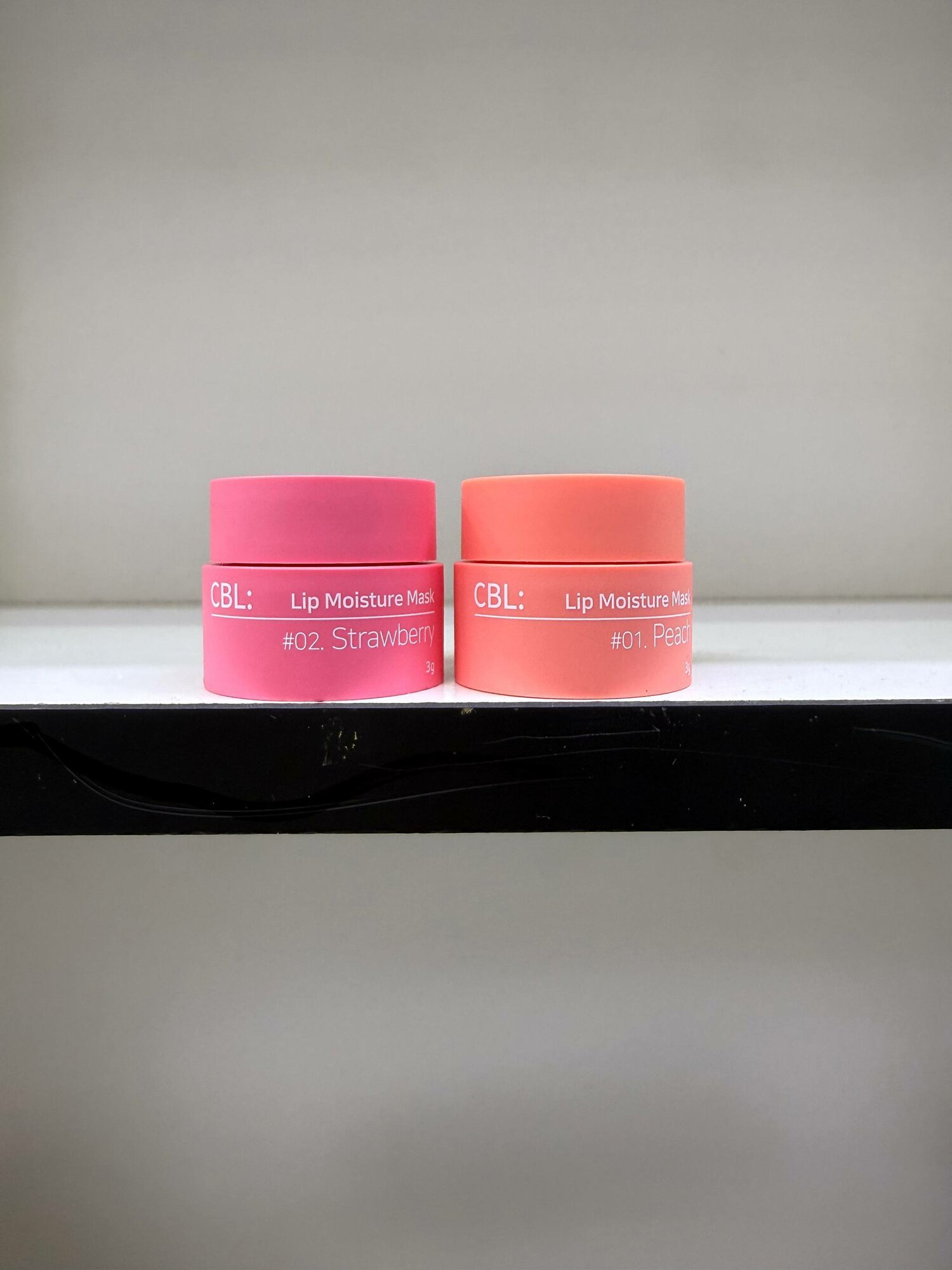 Увлажняющая маска для губ CBL "Клубника", 3г - для интенсивного питания и мягкости