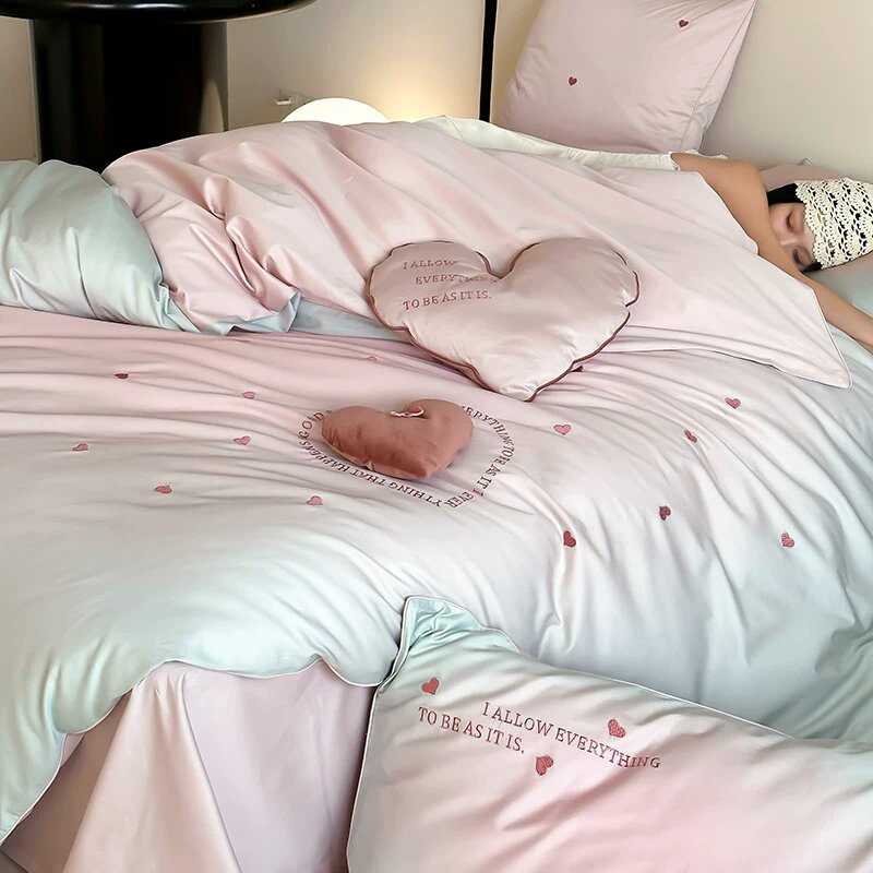 Girly Heart Gradient 100S Длинные штабелированные хлопковые комплекты из четырех предметов Маленькая пододеяльник с