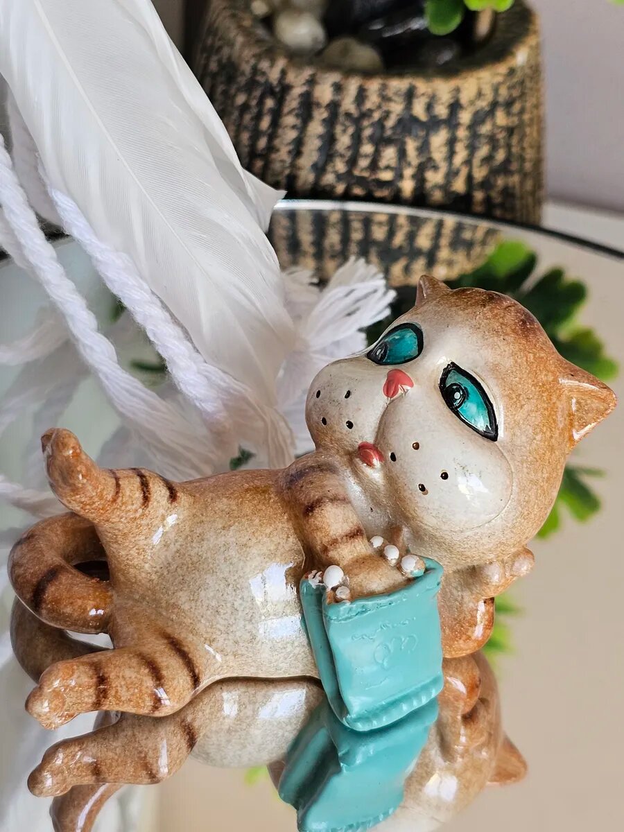 Статуэтка котёнок с попкорном подарок для киномана