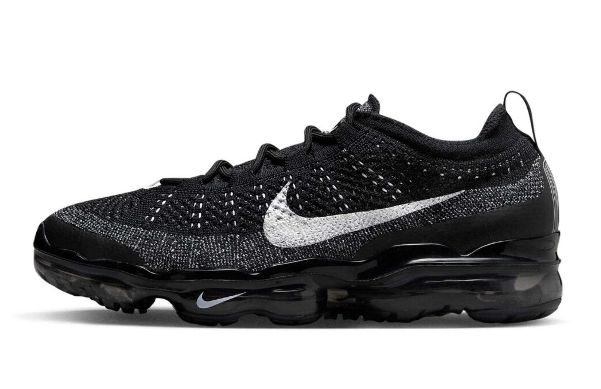 Кроссовки NIKE Air VaporMax 2023 Flyknit, размер 10 US / 9 UK / 44 EUR / 28 CM, черный/белый