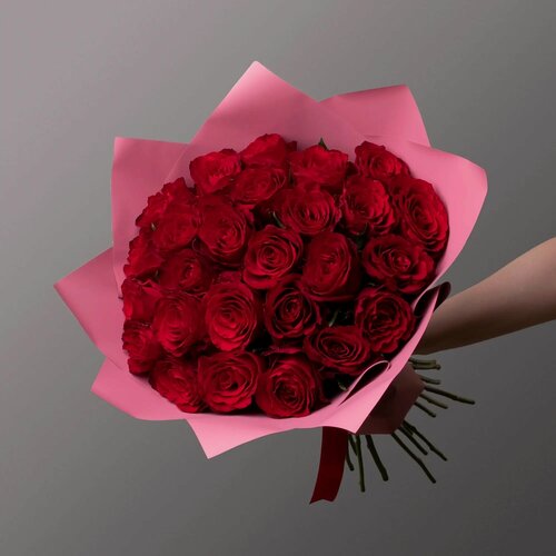 Изображение товара Букет Роза "Мадам Ред" 27 шт Высота 40 см в коробке и аквабоксе от "Простоцветы"