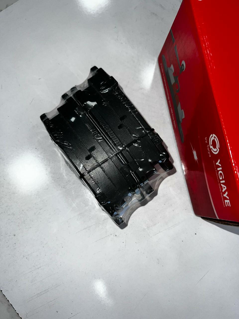 Тормозные колодки CHE MA CHI, для Hyundai Sonata, передние, дисковые, черные — фото 1