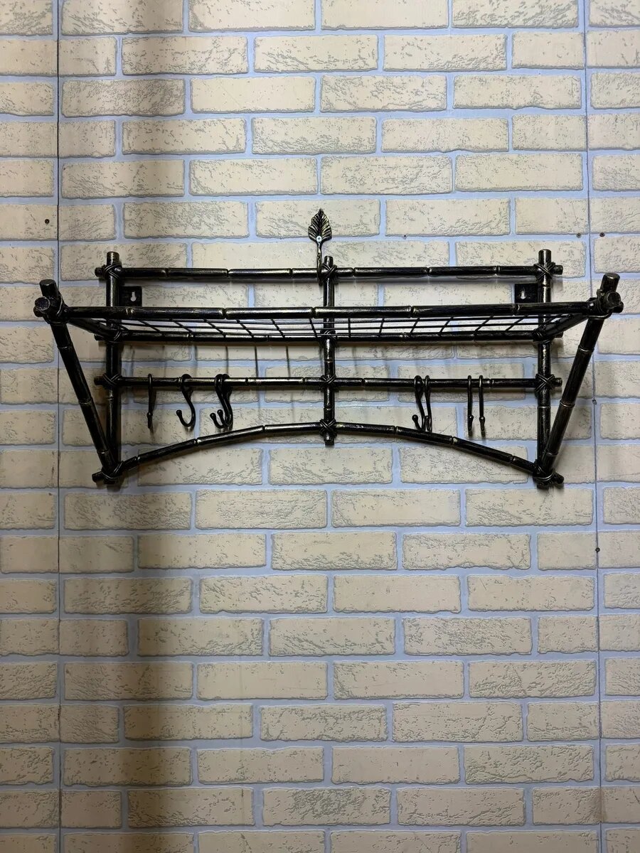 Вешалка настенная, кованая, Студия кованой мебели Нива, цвет черный/золотистый