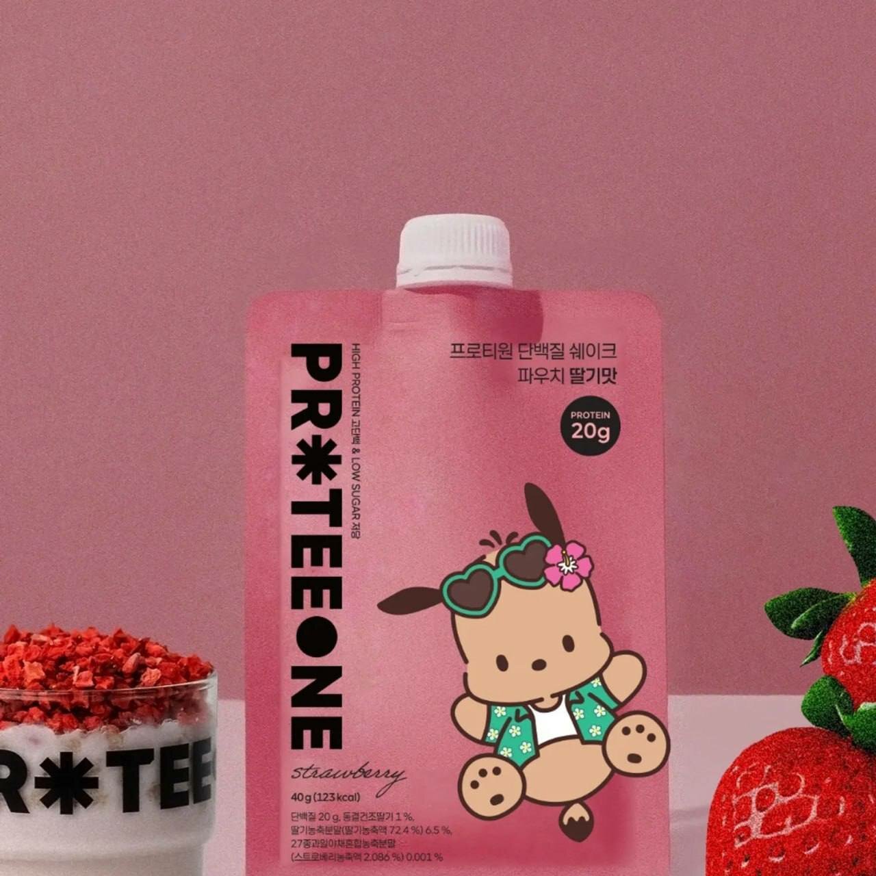 Протеиновый коктейль PROTEEONE Protein Shake Strawberry Latte