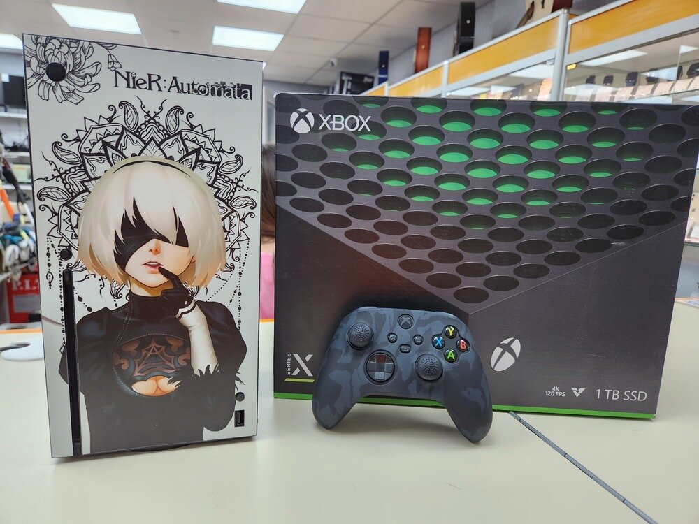 Игровая приставка Microsoft Xbox Series X, 1TB, Blue Ray, 4K Б/У