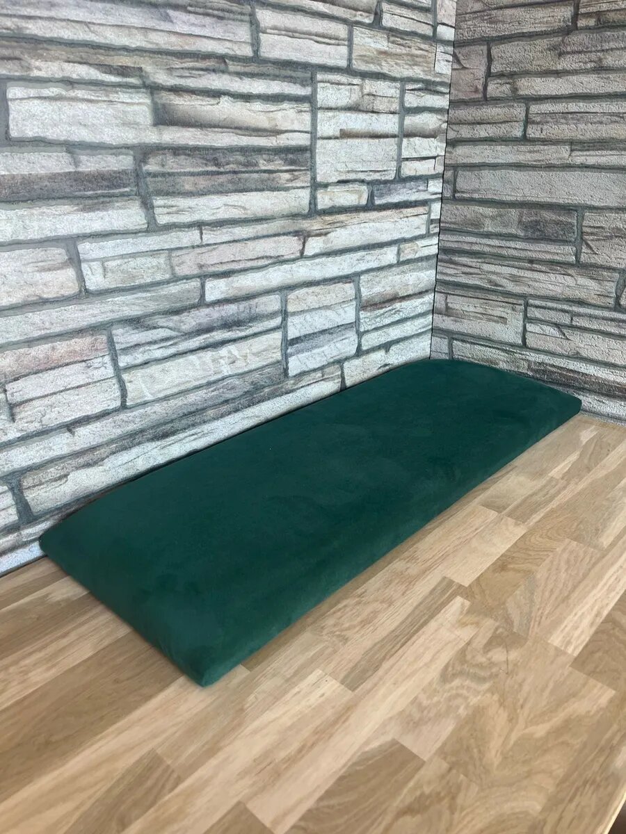 Сидушка на банкетку, обувницу, Студия кованой мебели Нива, размер 70х28 см, цвет зеленый бархат — фото 1