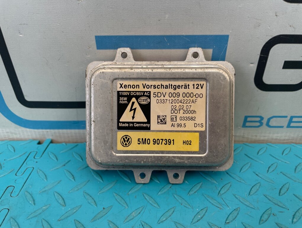 Блок розжига ксенона Volkswagen Touareg 2007 7L6 BHK 3.6 OEM 5M0907391