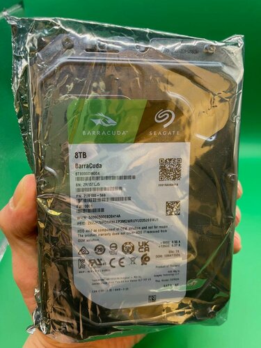 Изображение товара Жесткий диск Seagate Barracuda 8Tb ST8000DM004