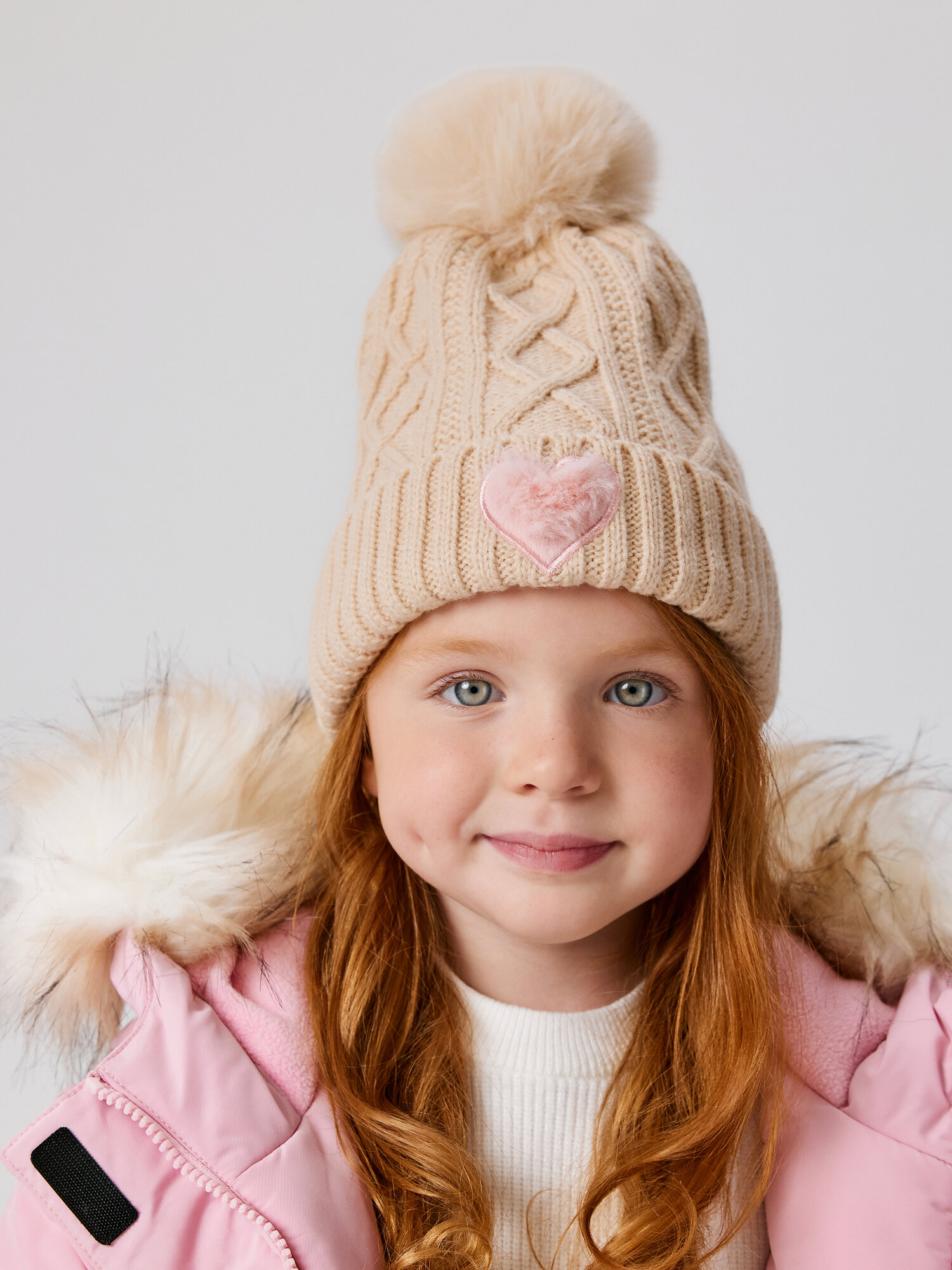 Шапка Acoola для девочек размер 53-54 светло-бежевый