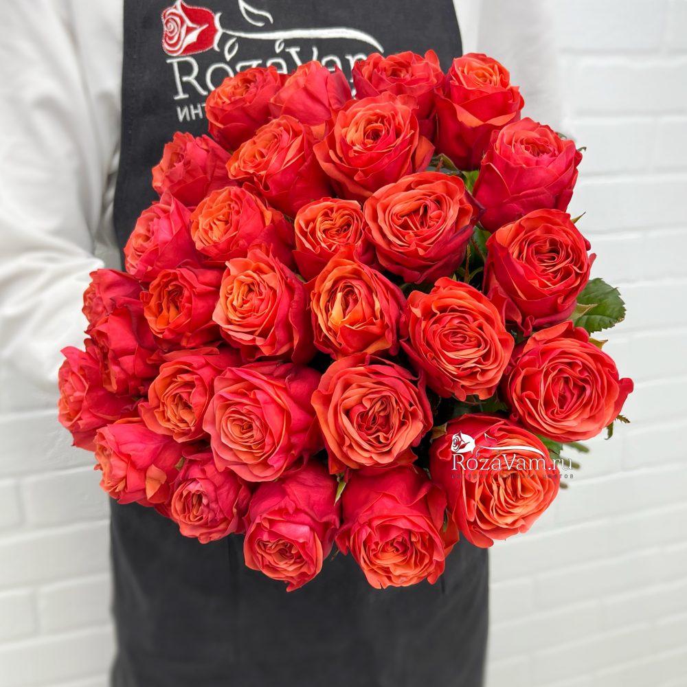 Букет RozaVam "Бубль Гум" 29 роз монобукет высотой 40 см Q190