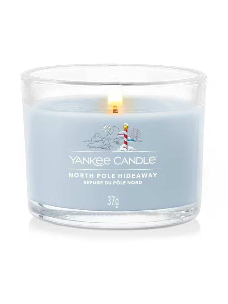 Коллекция Passport to the Holidays! Ароматическая свеча Yankee Candle North Pole Hideaway (Убежище на Северном Полюсе) 37 г