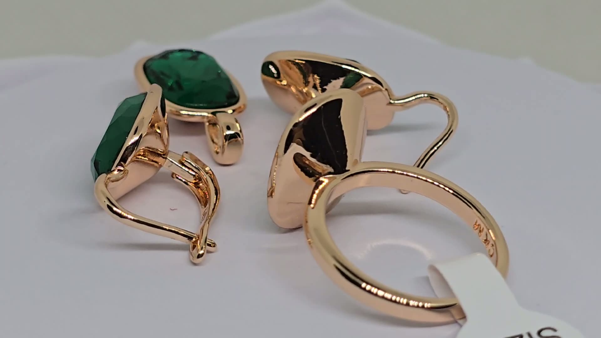 Комплект бижутерии: кольцо, серьги, фианит, размер кольца 17, зеленый, — фото 1