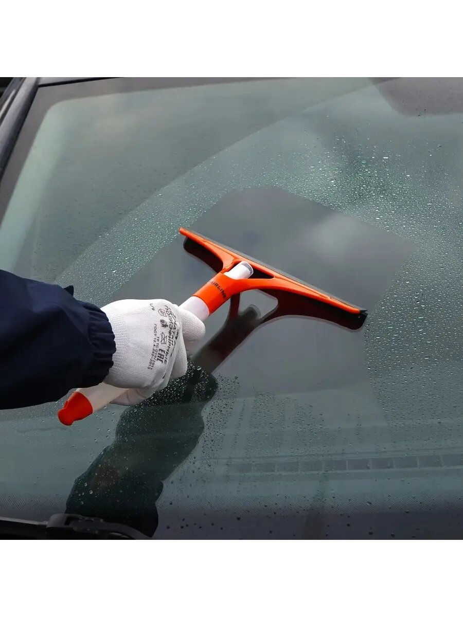 Эффективный водосгон с распылителем 25 см — фото 1