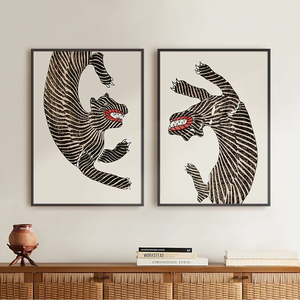 Постеры 2 шт 50х70 на стену "Перевернутые тигры в японском стиле" набор картин для интерьера