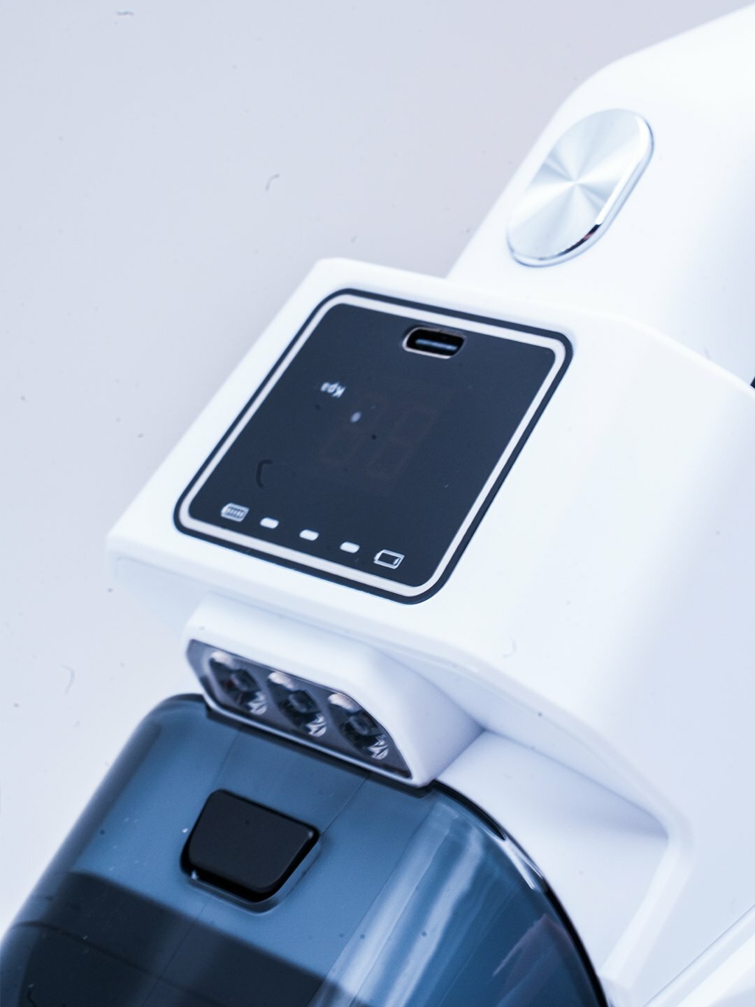 Мощный пылесос с технологией «Cyclone» – беспроводной, портативный — фото 1