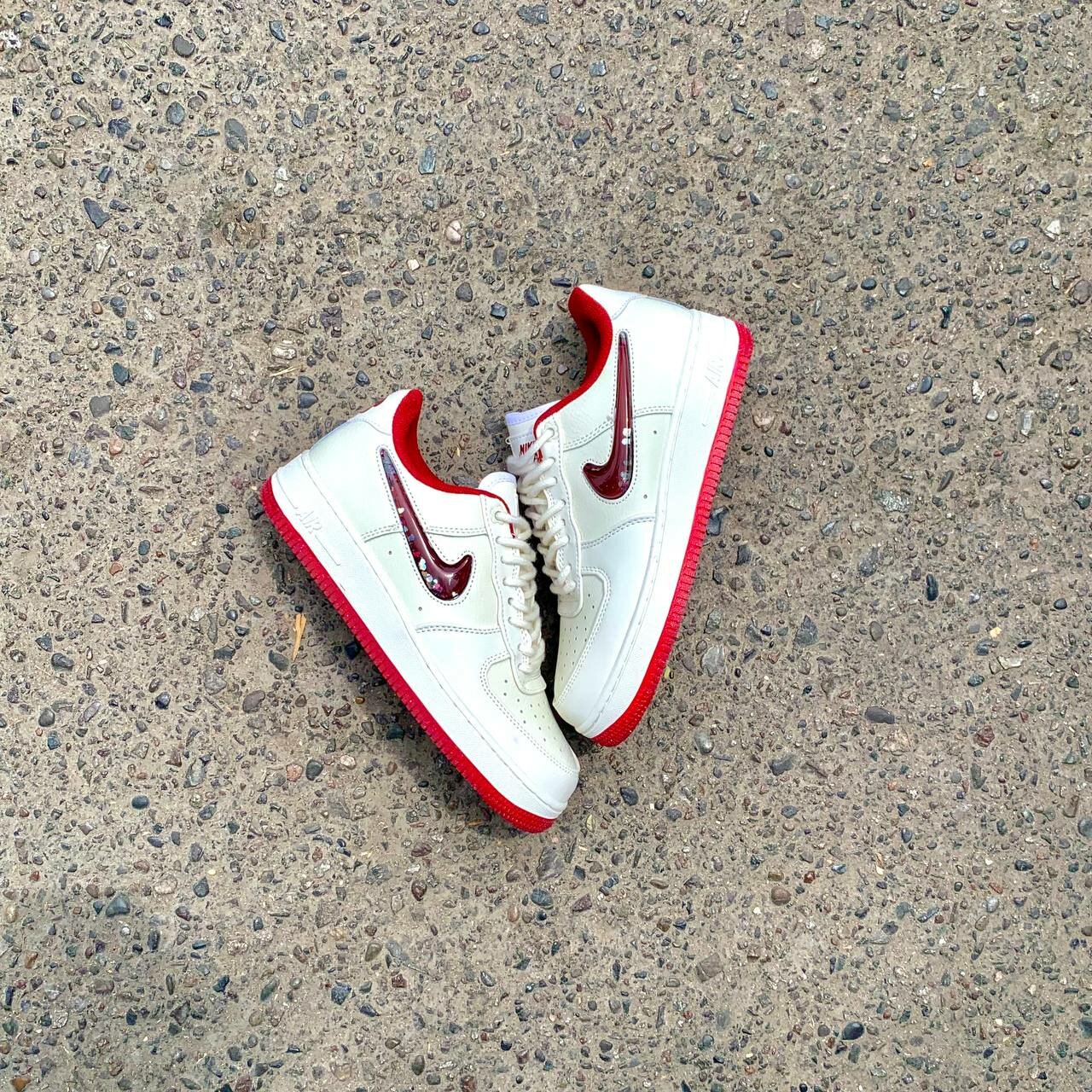 Кроссовки NIKE, размер 36, white/red