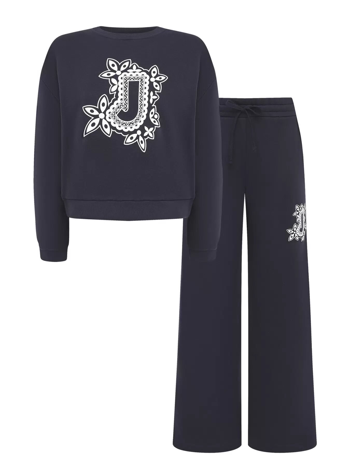 Костюм спортивный