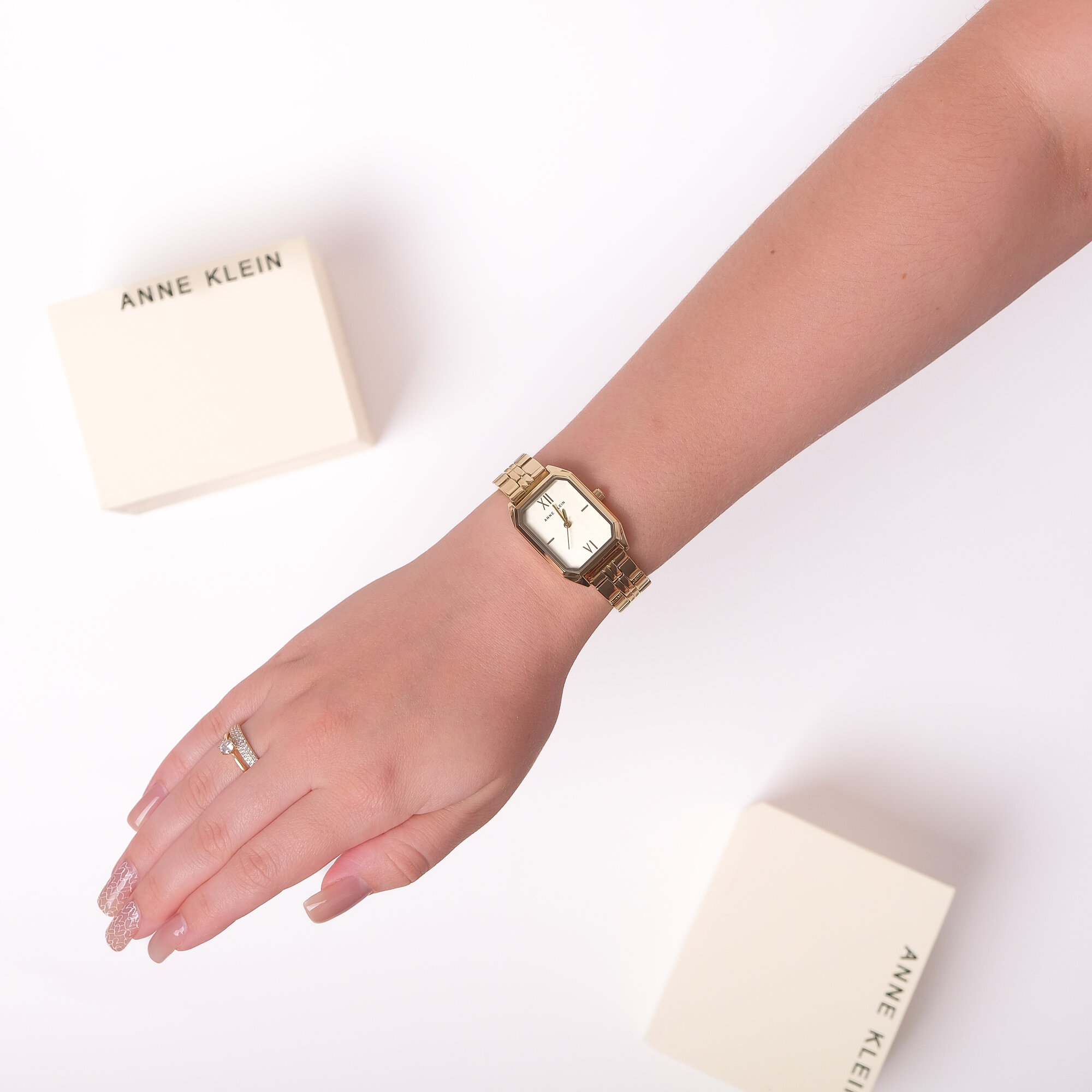 Наручные часы ANNE KLEIN, золотой — фото 1