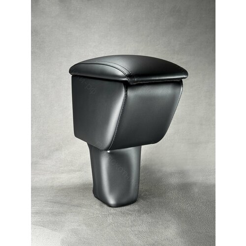 Подлокотник в штатное место с магнитами Ford C-MAX / Форд С-Макс (2003-2007)