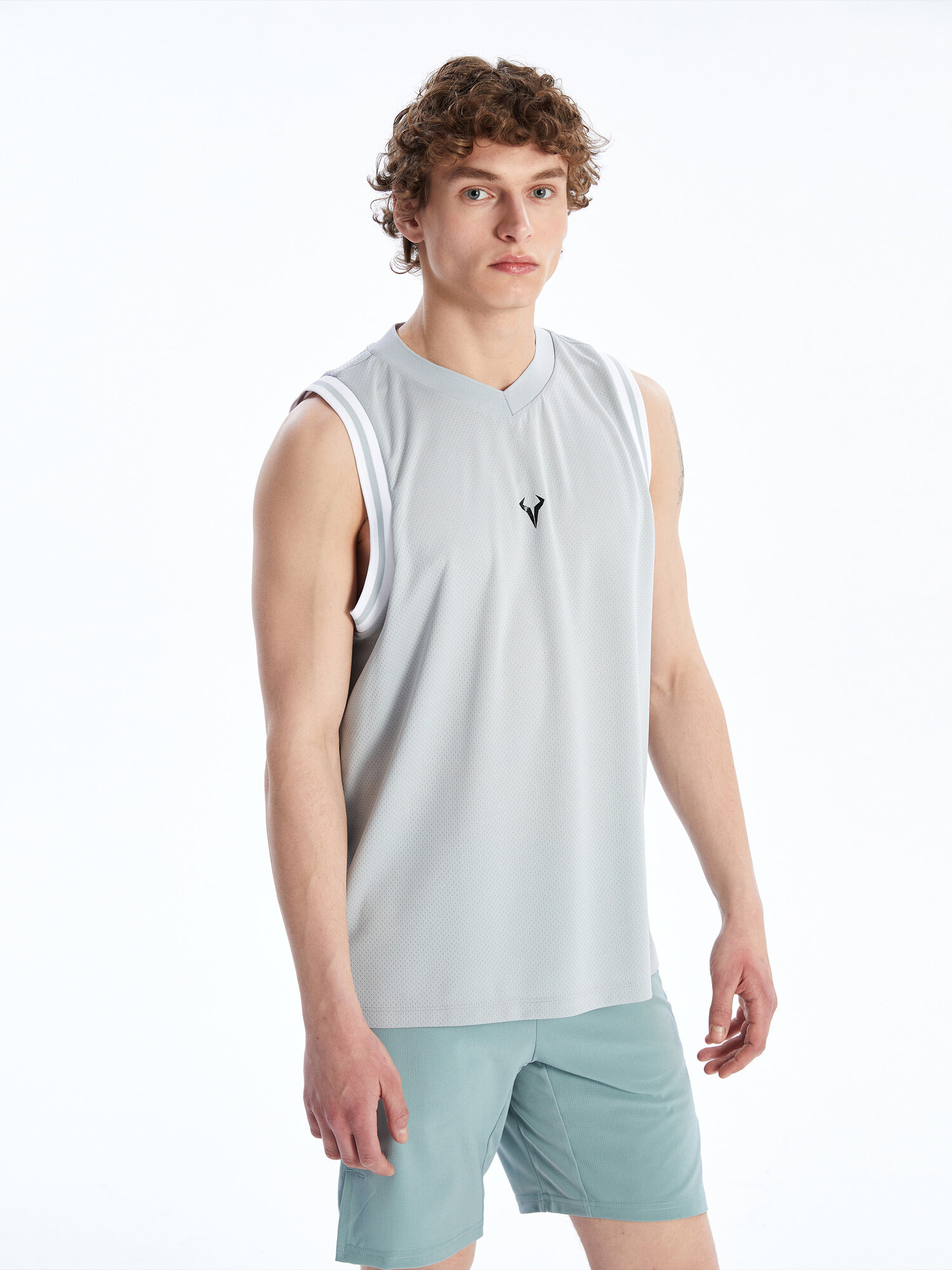 Майка спортивная LC Waikiki 1 шт. размер M light grey