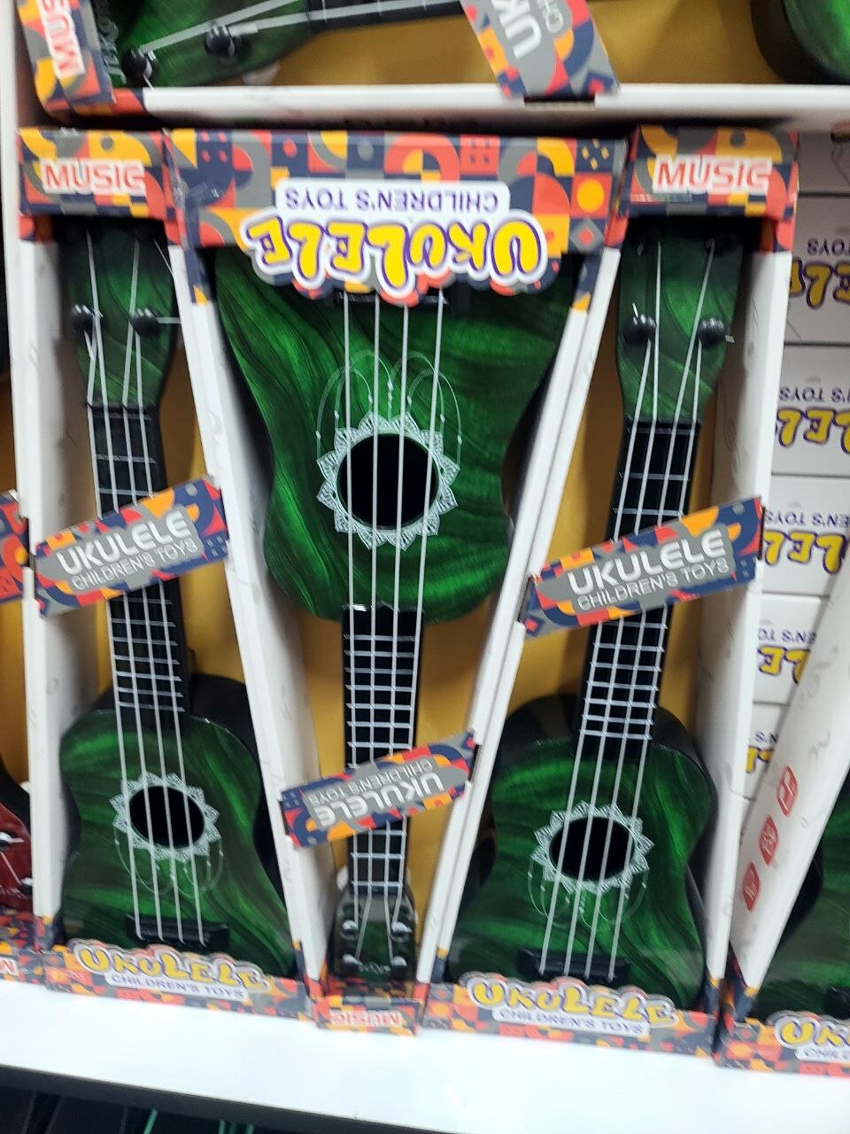 Мини-гитара "UkuLeLe" Savdo, пластик, регулировка темпа, для мальчиков/девочек, от 4 лет