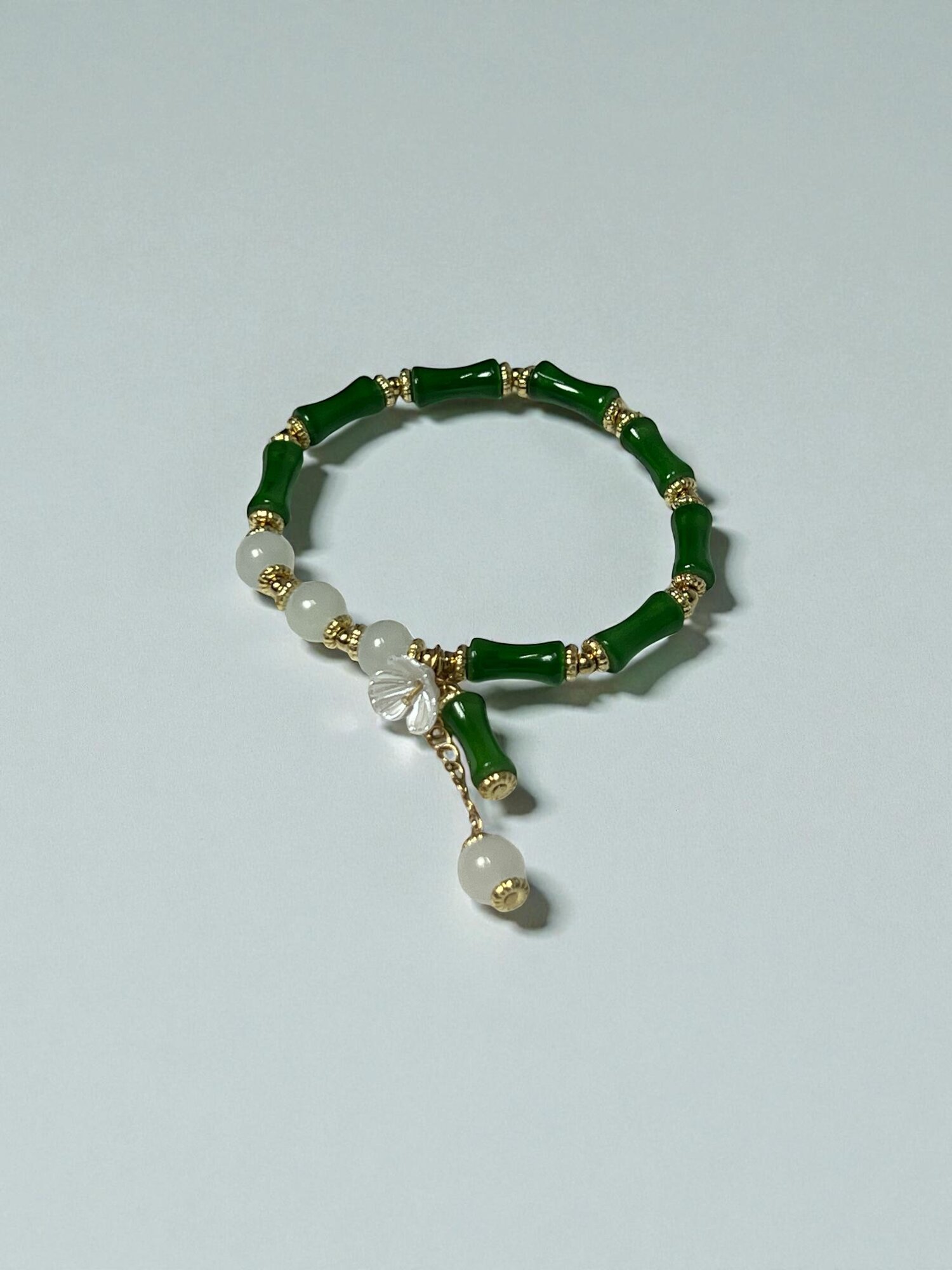 Эластичный браслет, кварц