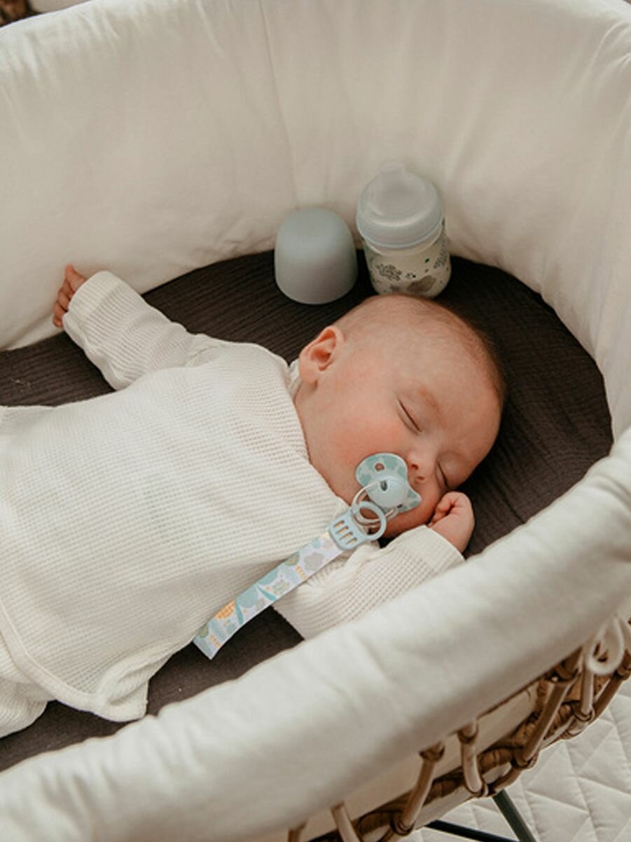 Suavinex Держатель клипса с лентой для крепления соски-пустышки к одежде — фото 1