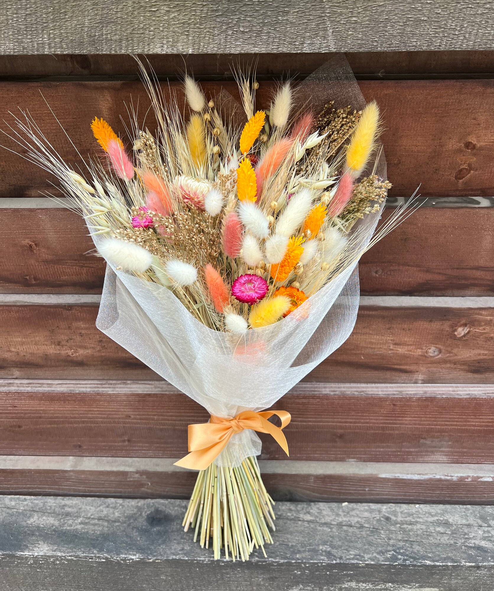 Готовый букет Цветок в Руке «Яркие краски» сухоцветы  45 см лагурус  пшеница