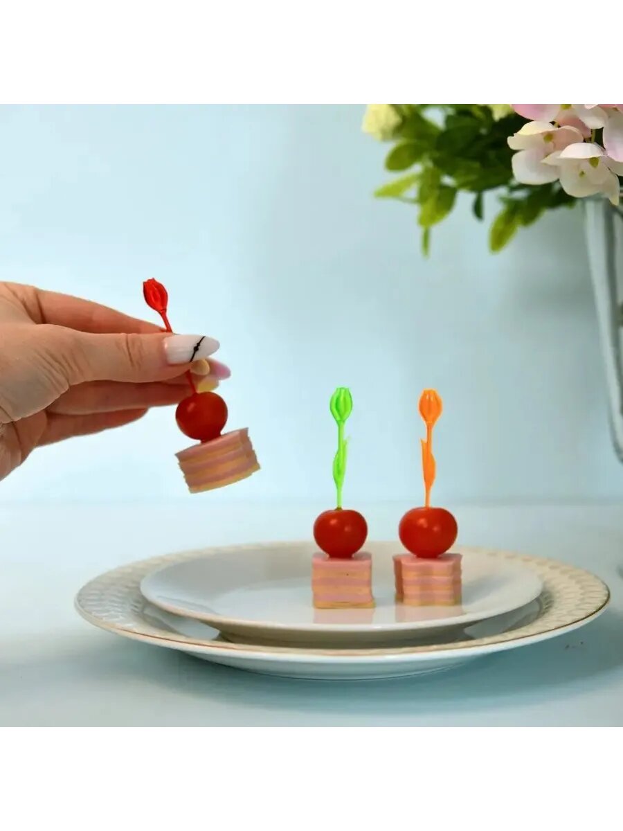 Набор декоративных шпажек с цветочным дизайном