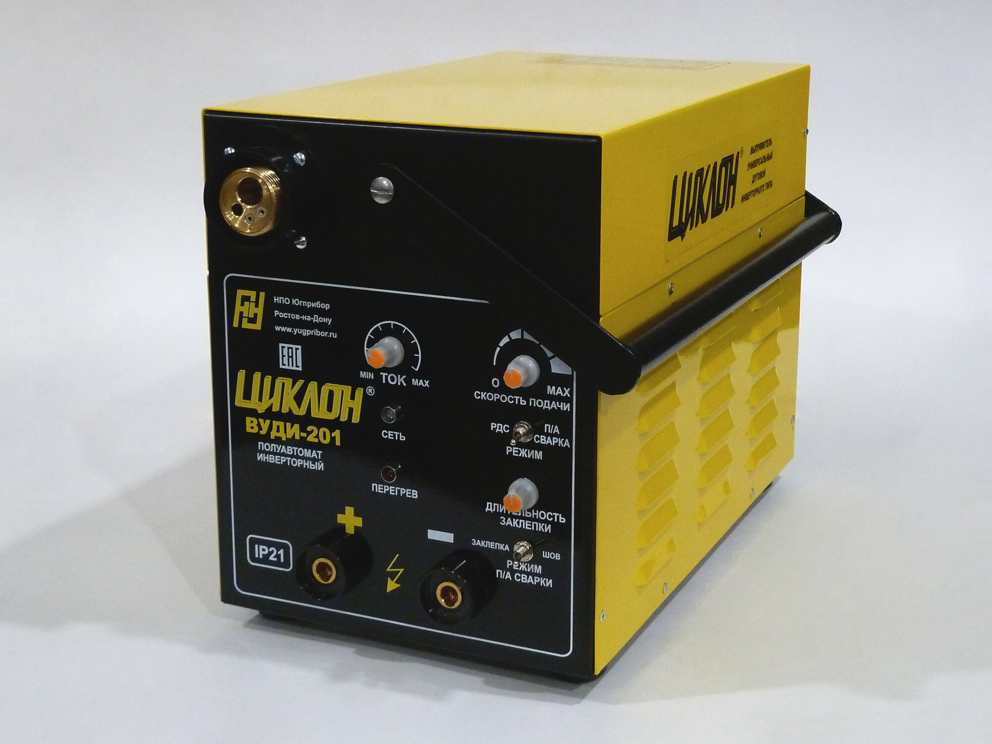 Сварочный полуавтомат инверторный Циклон ВУДИ-201 с горелкой, MIG/MAG/MMA, ток 200А, режим "заклепка", смена полярности — фото 1