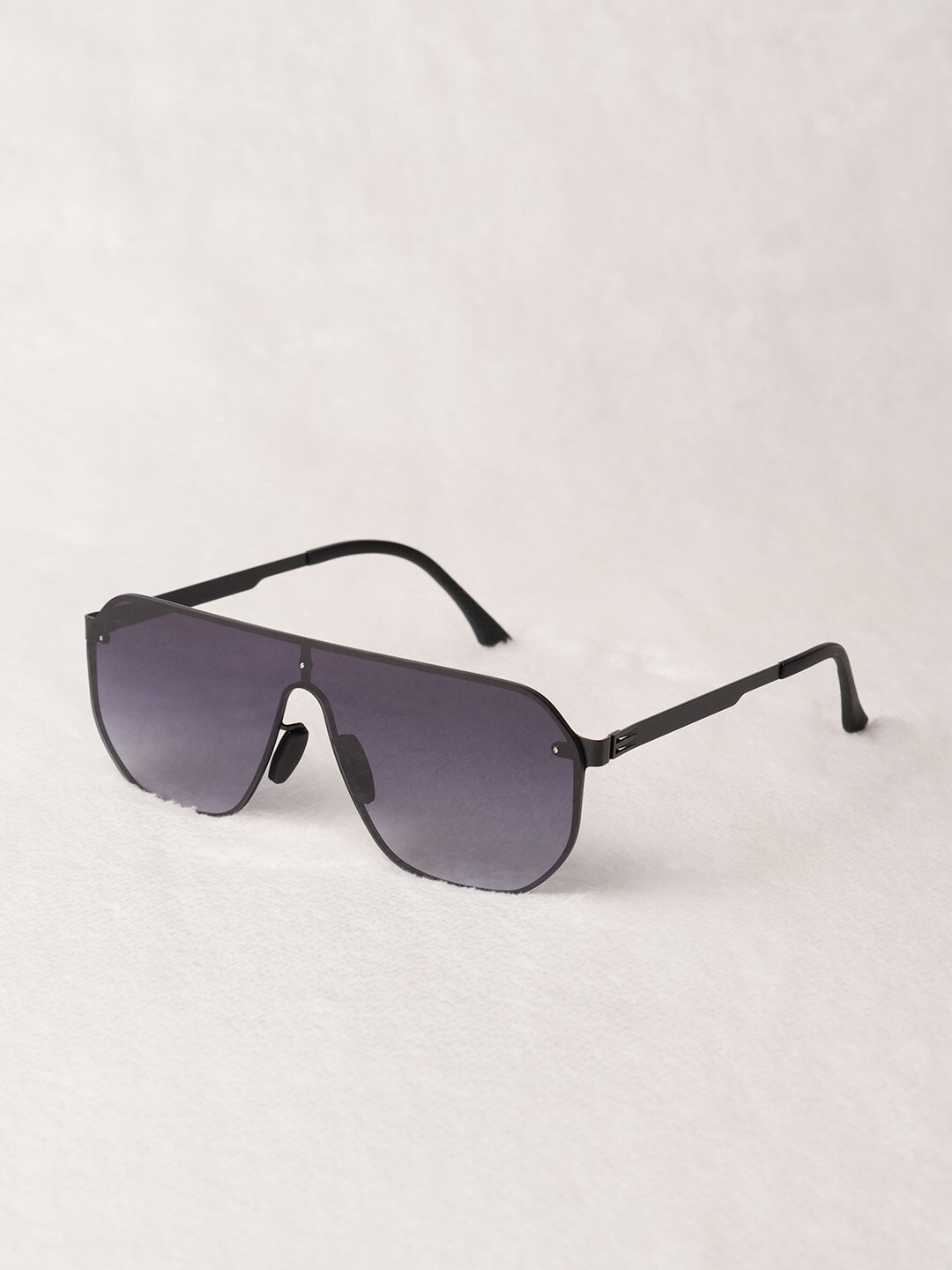 Солнцезащитные очки SANDARIO, черный — фото 1