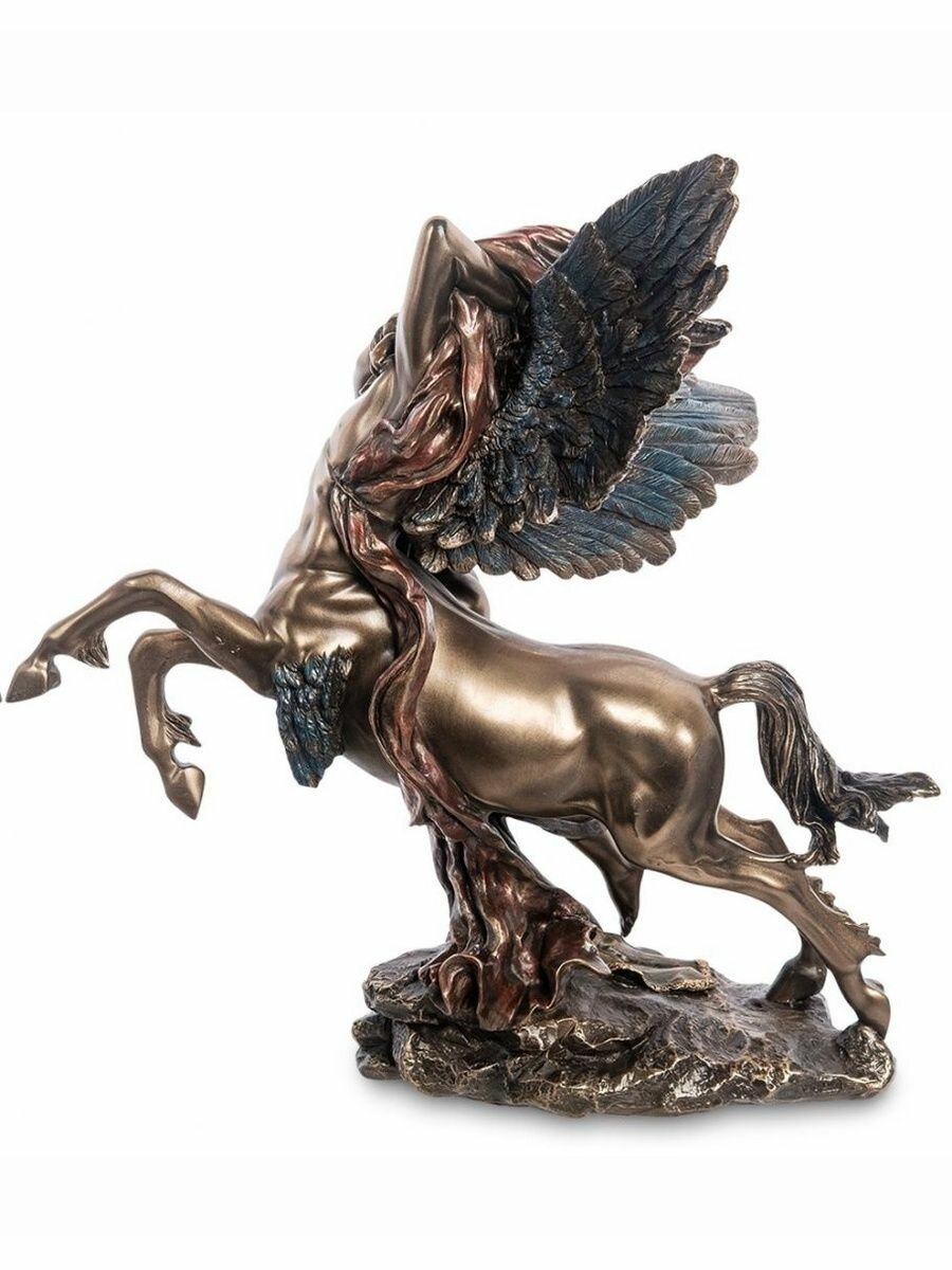 Статуэтка Кентавр, размер 27*17*28см, цвет бронзовый, материал полистоун — фото 1