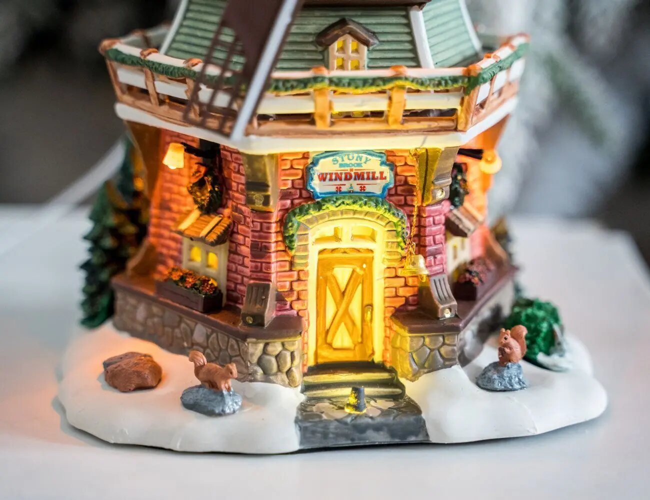 Ветряная мельница свет звук динамика 30х51 см LEMAX