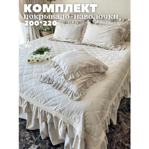 фото Покрывало 200*220 см с наволочками льняное стеганое с рюшами и кружевом home flax