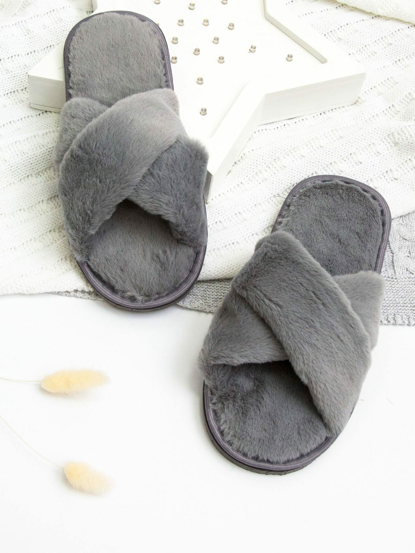 Тапочки Amaro Home Мех крест